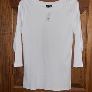 Ann Taylor white quarter length sleeve scoop neck